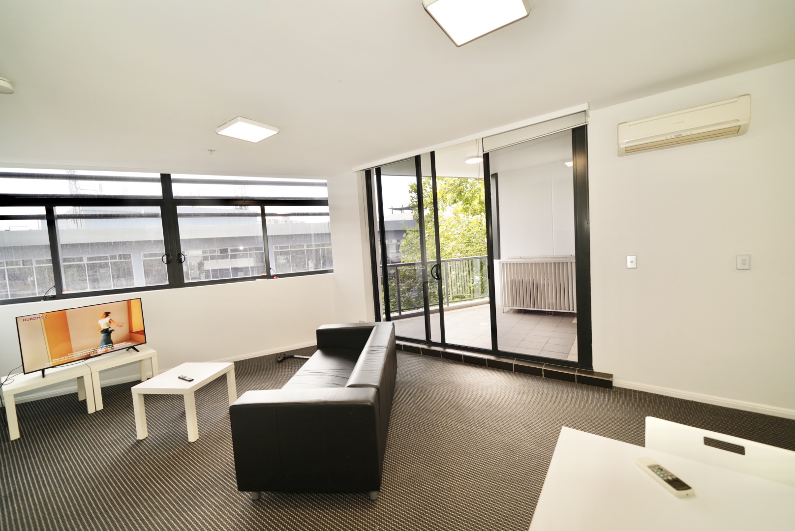 Comfortable living room in CosyEasy apartment